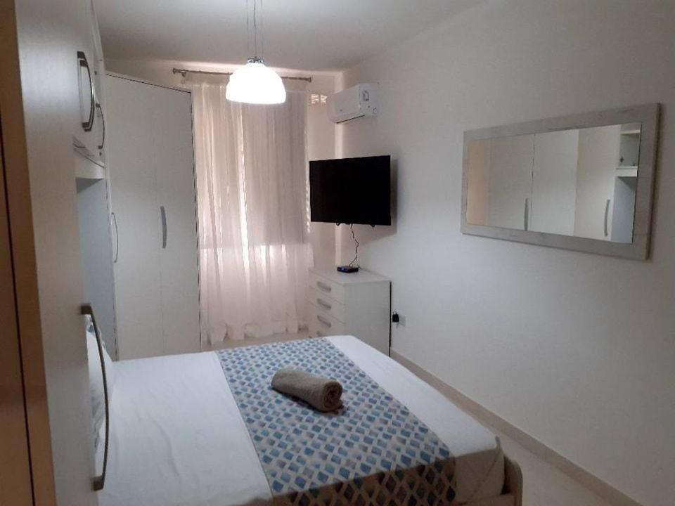 Beautiful, Sea View 2 Bedrooms Apartment, Marsalforn, Gozo Exterior foto